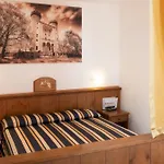 Chateau 3*