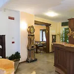 Chateau فندق