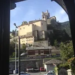Chateau سانت بييرّي
