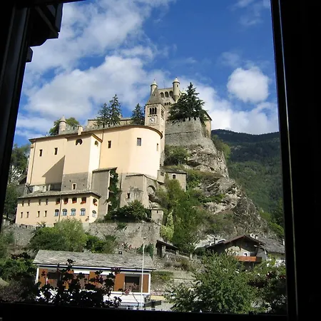 Chateau Saint-Pierre