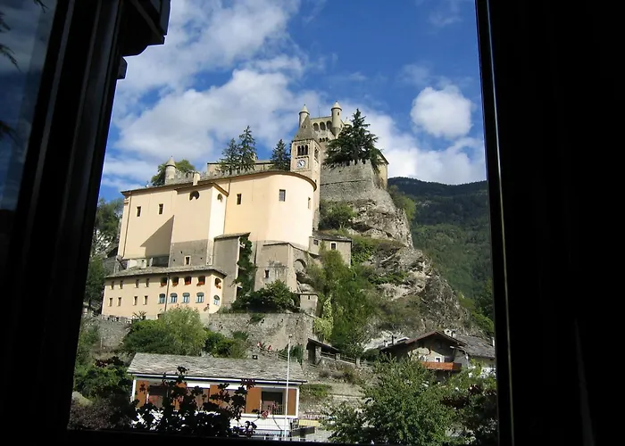 Chateau Saint-Pierre